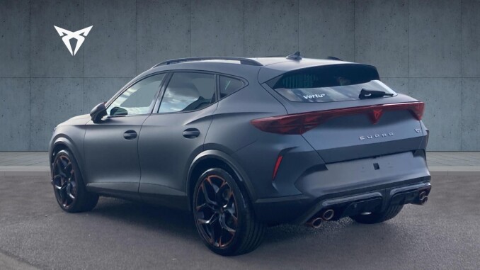 CUPRA Formentor 2.5 TSI 390 VZ5 5dr DSG 4Drive Petrol Estate - Image 3